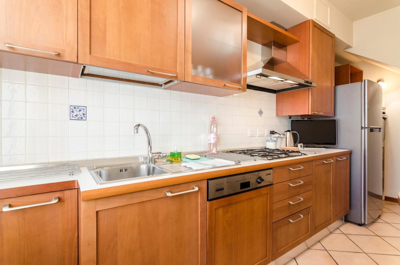 Ferienwohnung Flat 13: Elegante E Luminoso Con Terrazzo Privato Bologna Exterior foto